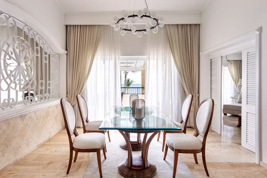 Royal Service At Paradisus Palma Real (adults Only)